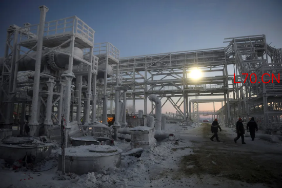 2021 年 11 月 30 日，俄罗斯亚马尔半岛的乌特伦涅耶气田，该气田为诺瓦泰克公司的北极液化天然气 2 号项目供气。