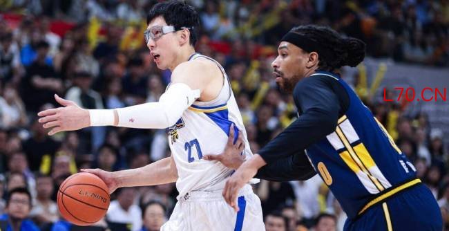 胡明轩骂焦泊乔后又怒推张皓嘉 广东内部矛盾可不只有杜锋 执教天平失衡