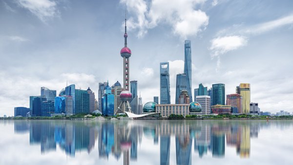 上海市政府常务会议研究战兴产业和数字上海“十五五”规划，部署促进民间投资发展
